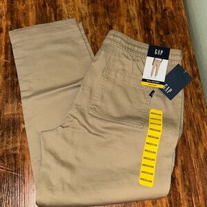 Gap Pull-On Pant
